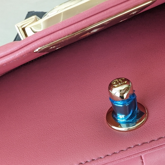 Chanel boy bag exotic python skin pink color ( collector piece) - Picture 8 of 11